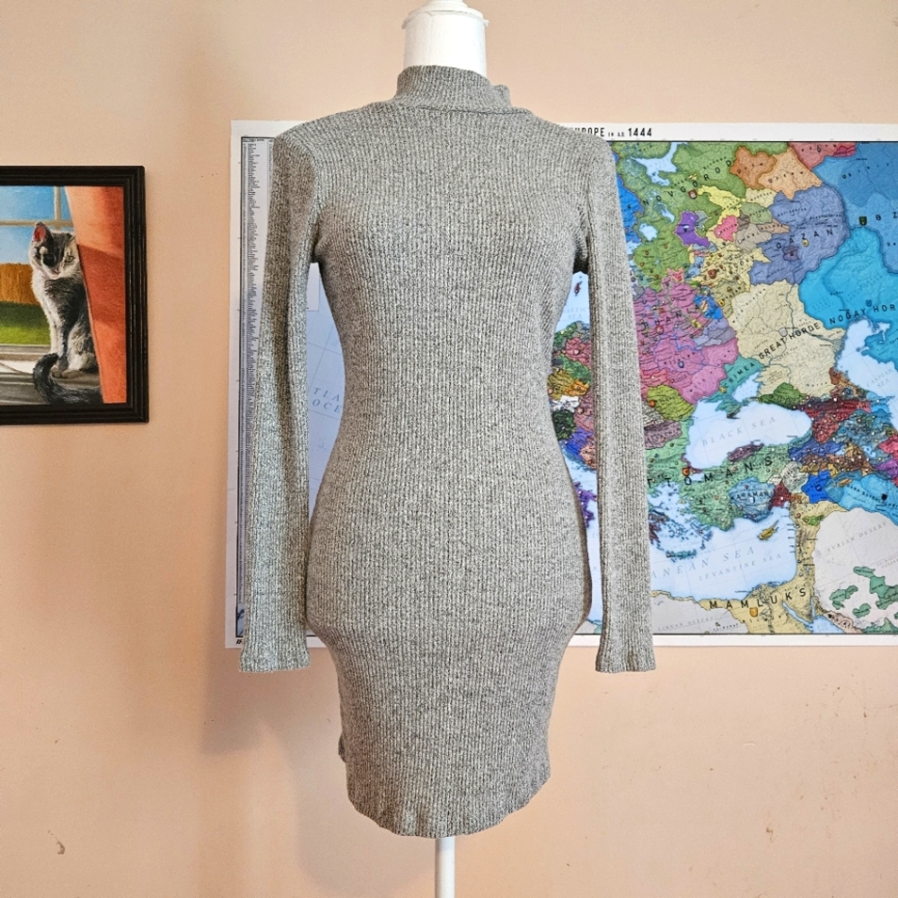 Ribbed Knit Cutout Back Dress